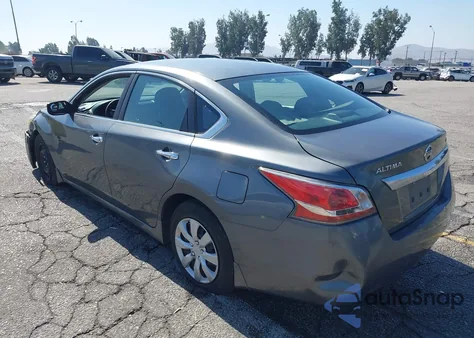 2015 Nissan Altima 2.5 S from USA, damaged, VIN 1N4AL3AP1FN313147